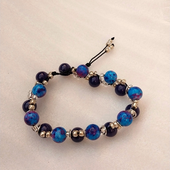 Glass Bead Bracelet - Picture 2 of 3